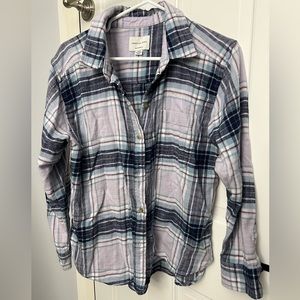 American Eagle flannel button down shirt